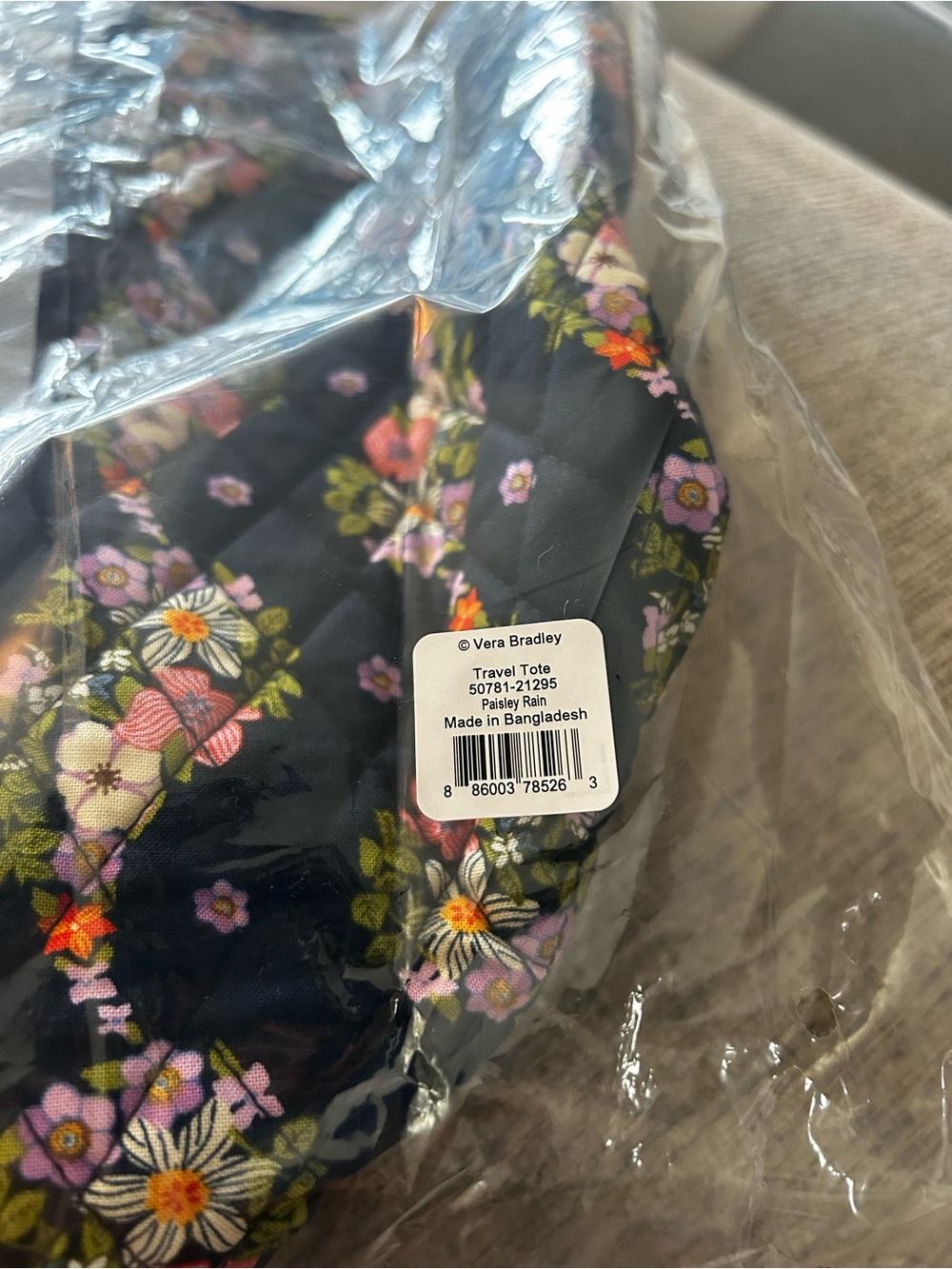 Nwt Vera Bradley travel tote bag original price $150 - Picture 6 of 7